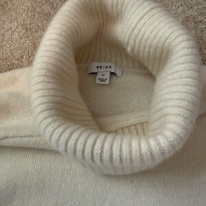 Reiss Ivory cashmere and wool turtleneck sweater